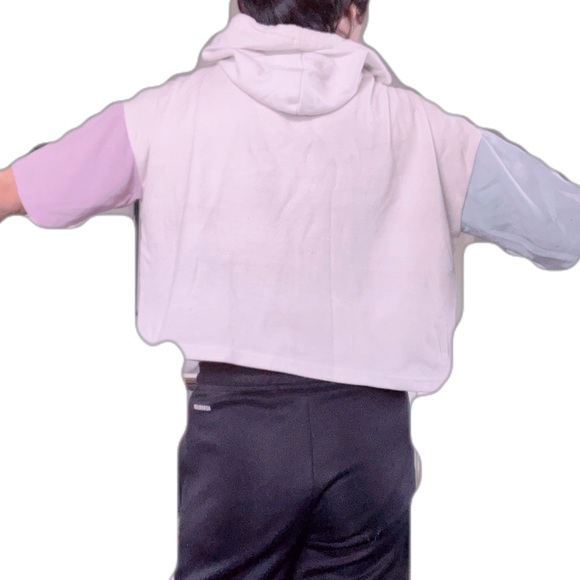 PEKO CHAN CROP TOP - Picture 3 of 3